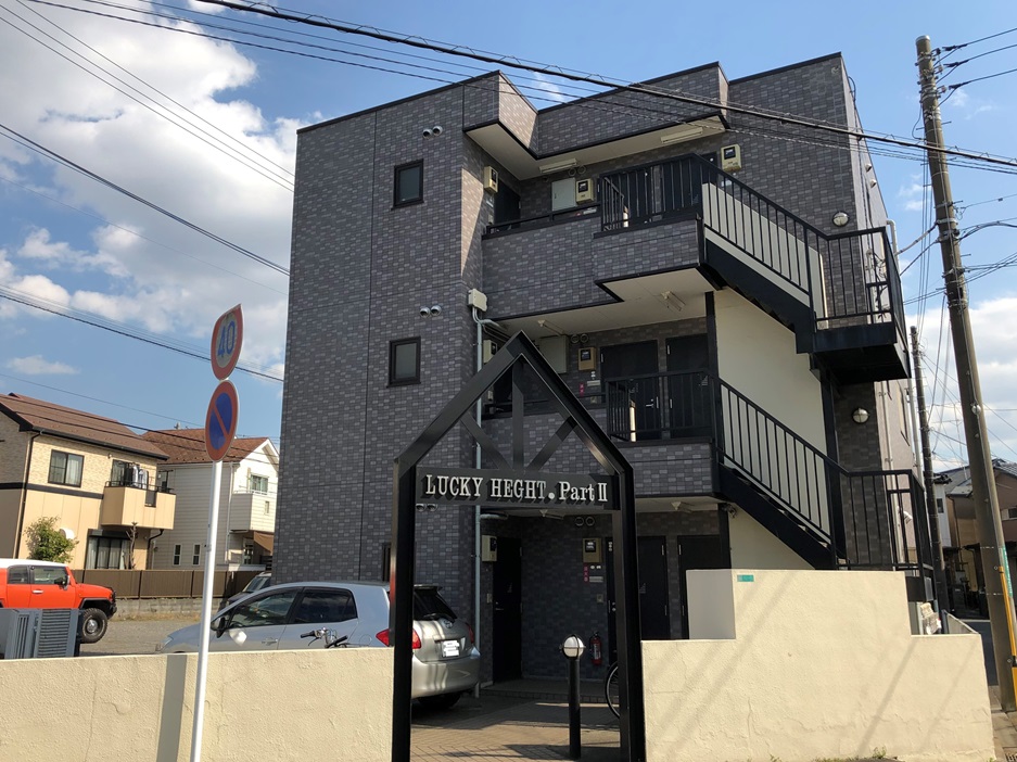 ラッキーハイツⅡ外観