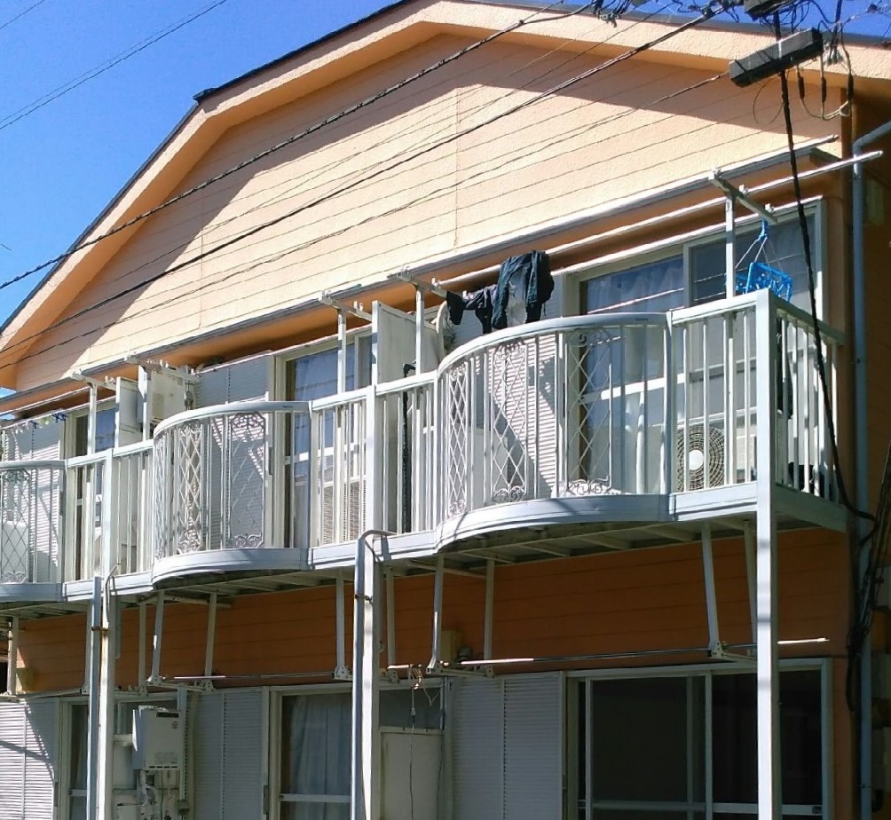 ルネッサ北里外観